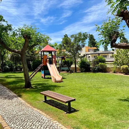 Nest Algarve Edition *